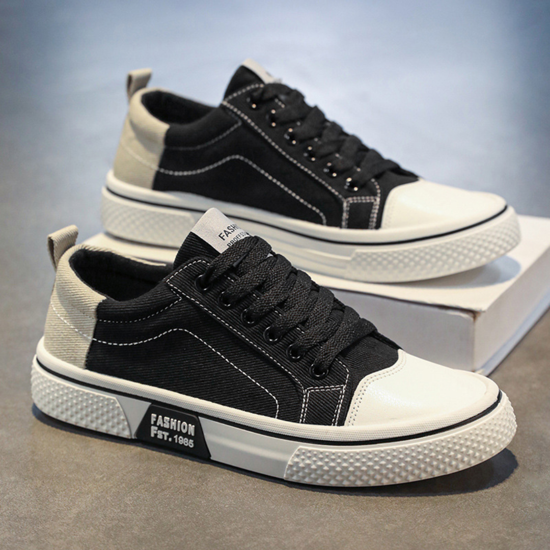 Daniel Low-Top Sneakers