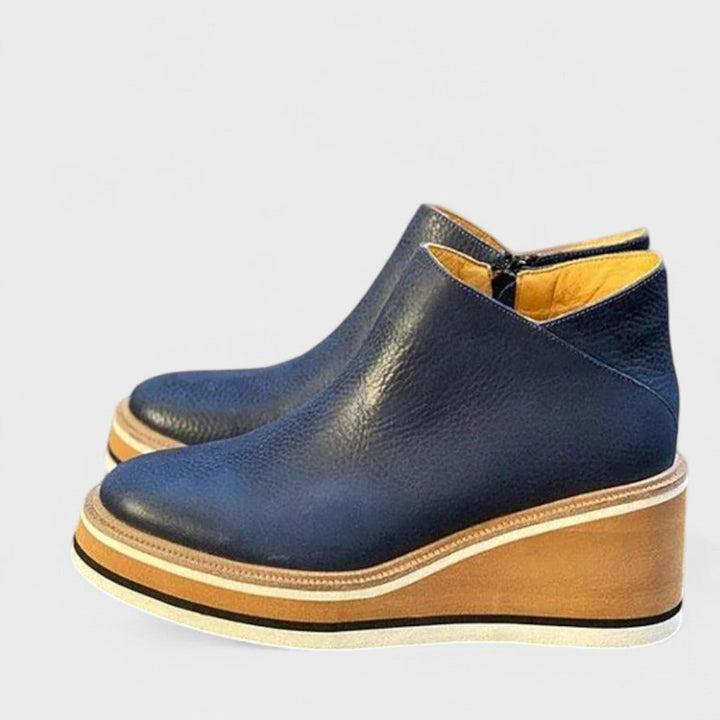Solvina Weatherproof Shoes