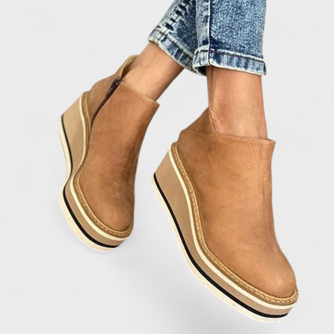 Solvina Weatherproof Shoes