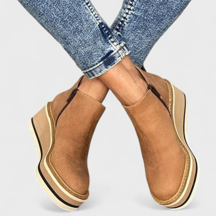 Solvina Weatherproof Shoes