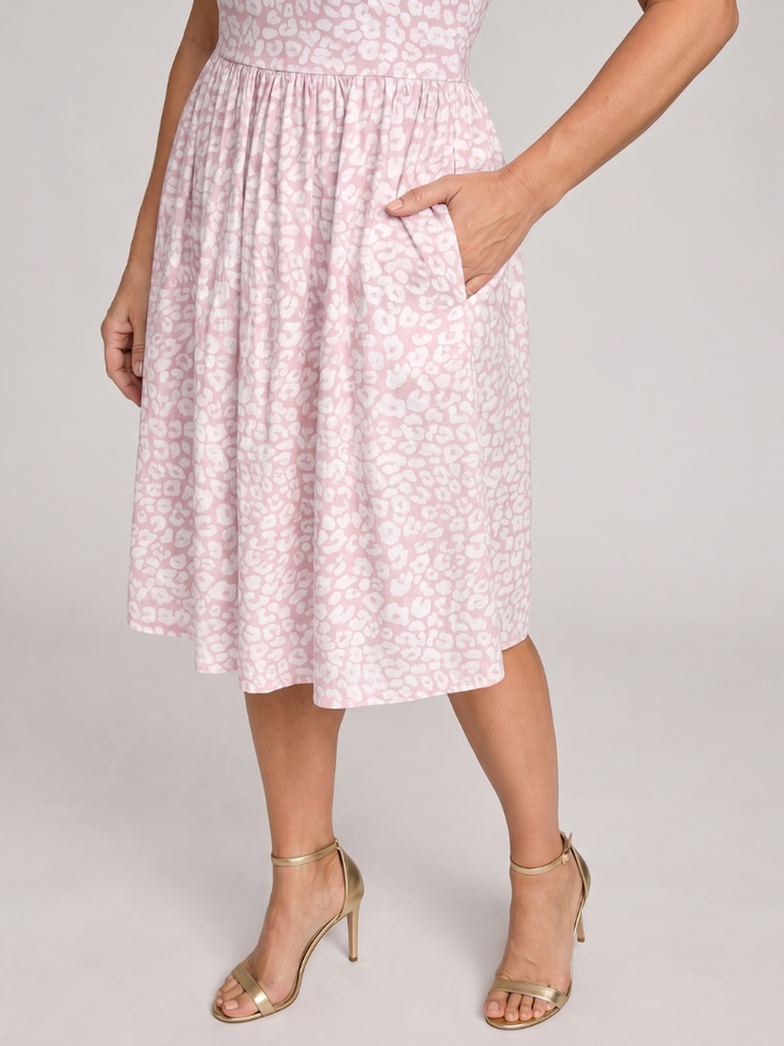 Susanne Square Dress