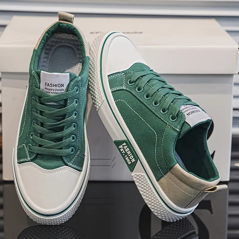 Daniel Low-Top Sneakers