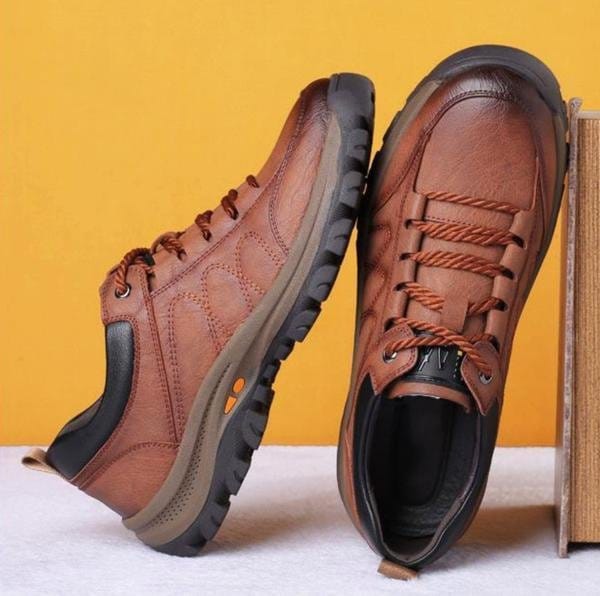 Voyager Outdoor Shoes