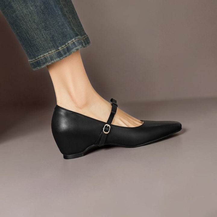 Cecily Mary Jane Pumps