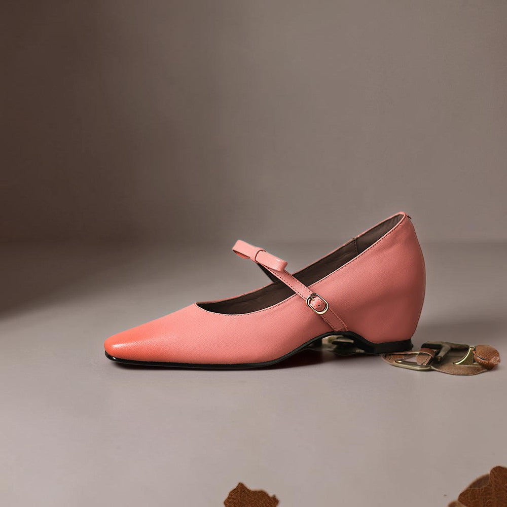 Cecily Mary Jane Pumps